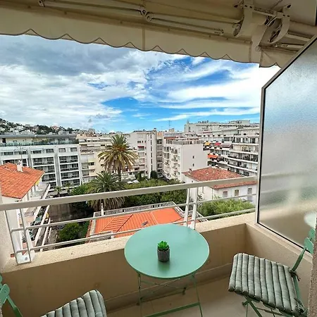 Viva Riviera Luxury Penthouse With Sea View Cannes